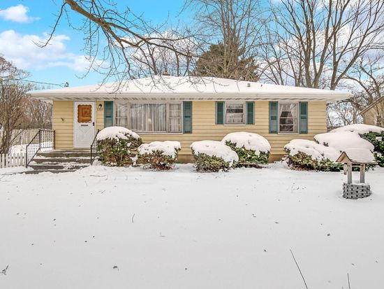 7339 Grand Blvd, Hobart, IN 46342