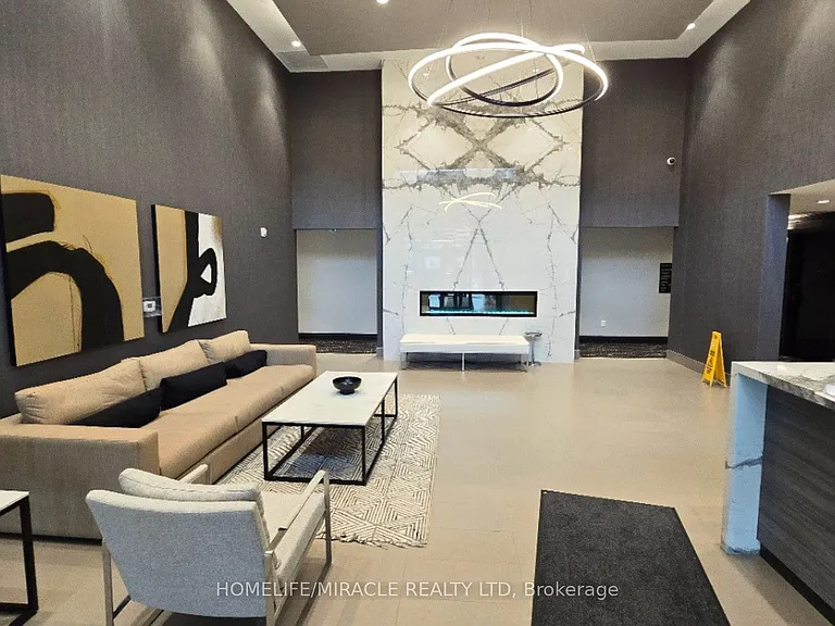 470 Gordon Krantz Ave #607 — Photo 2