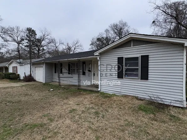 1126 Barbara Ann Dr, Jackson, MS 39204