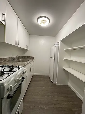 Rented by Voro NYC | media 7