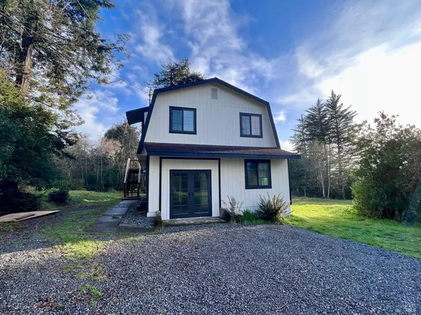 32951 Nameless Ln, Fort Bragg, CA 95437