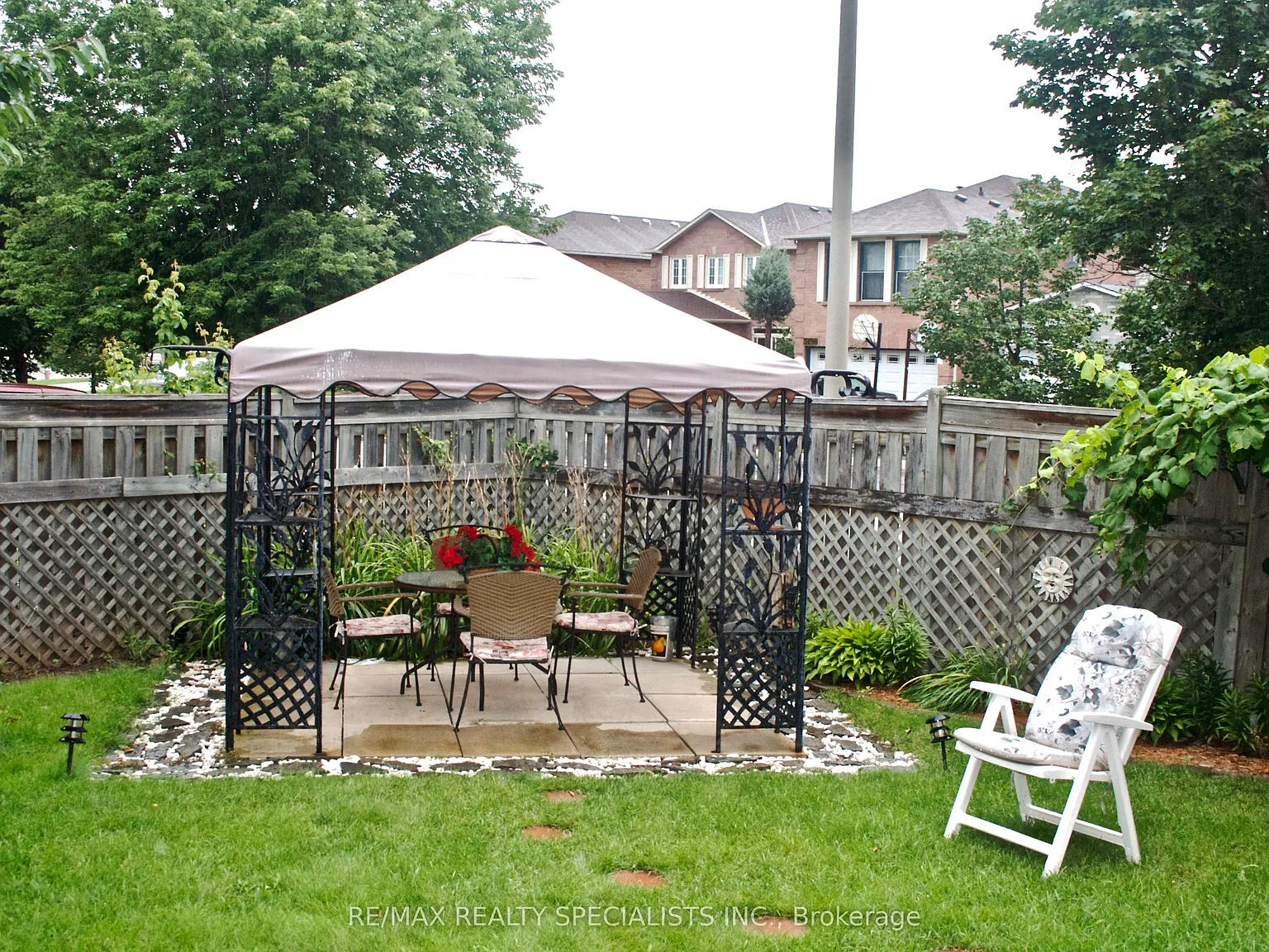 3 bed, $4,000 — Photo 4