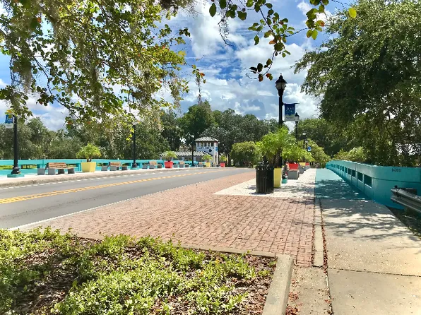 Stonehaven at Main Street
