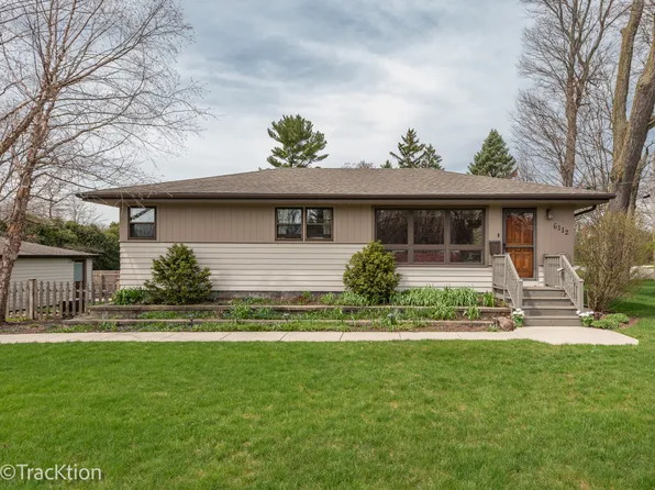 6112 Dunham Rd, Downers Grove, IL 60516