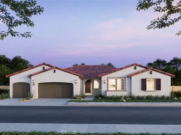 11677 Saddleback Dr, Redlands, CA 92373