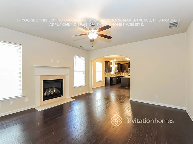 208 Manous Way — Photo 3