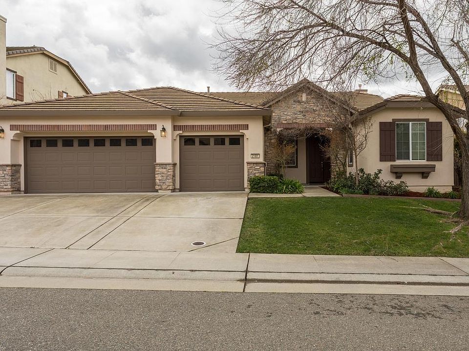 1st image of 2181 Mount Errigal Ln