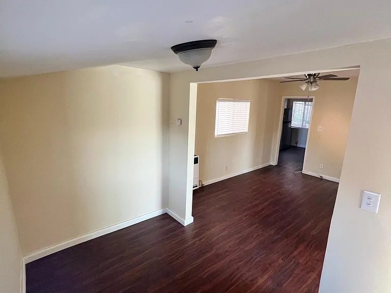 3525 Hillview Pl — Photo 9