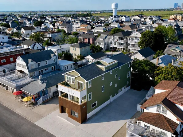 111 N Dorset Ave #C, Ventnor City, NJ 08406