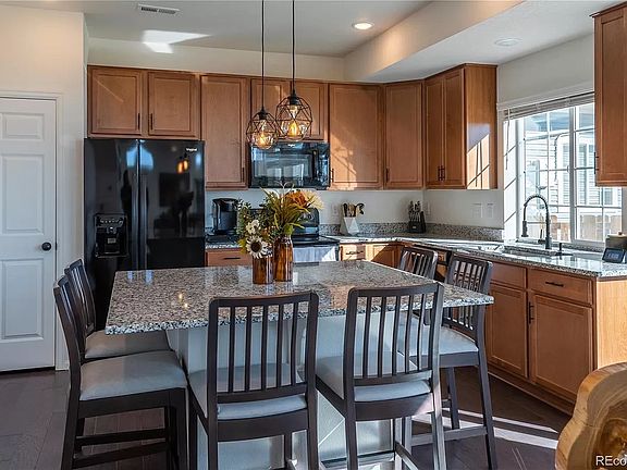 3rd image of 26276 E Byers Pl