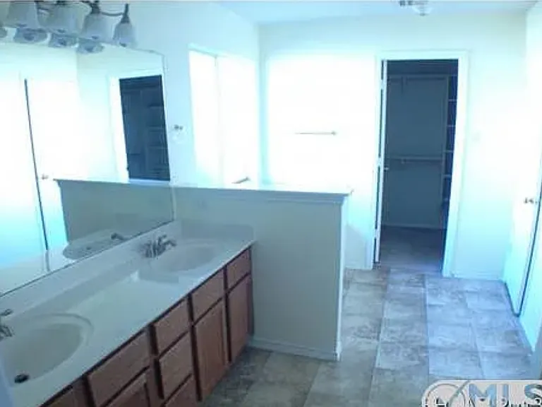 6309 Blayney Dr — Photo 4