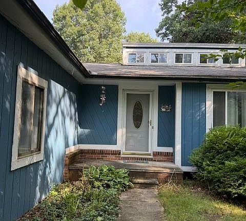 2nd image of 3255 McCluskey Dr
