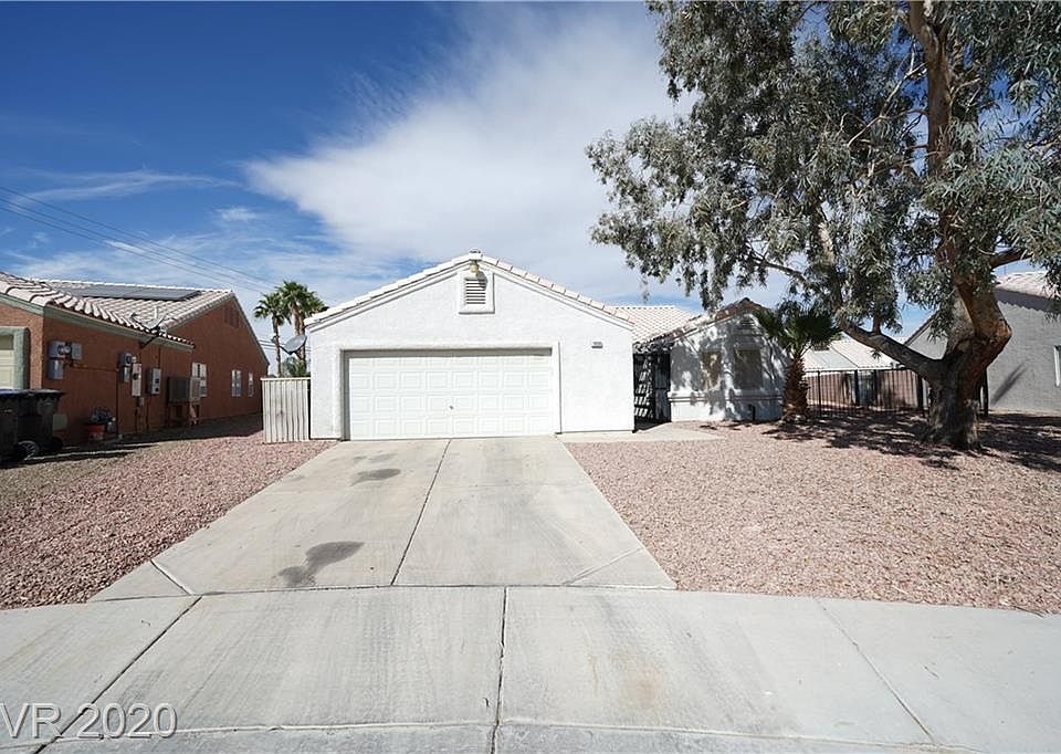 1st image of 1930 Ivory Tusk Cir