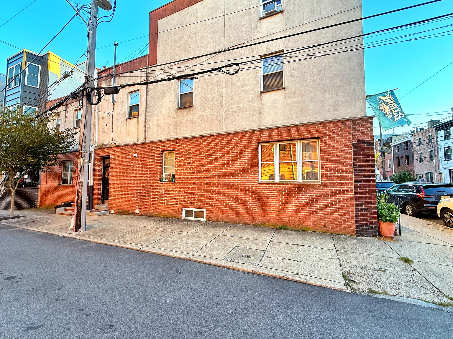 1 bed, 725 sqft, $1,295 — Photo 3