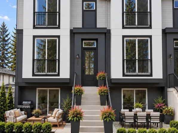425 Parkside Walk, Sammamish, WA 98074