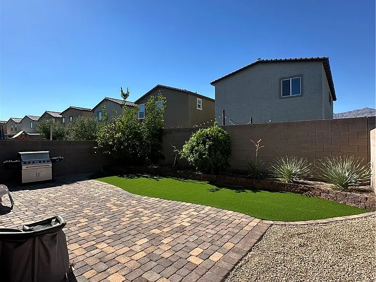 3744 Ramura Ave — Photo 10