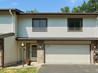 5753 Hyland Courts Dr, Bloomington, MN 55437