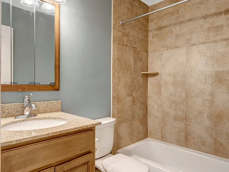 6717 Reynard Dr — Photo 20