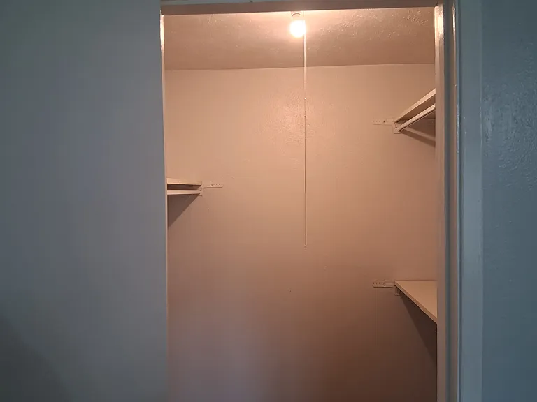 563 Cumberland Dr — Photo 22