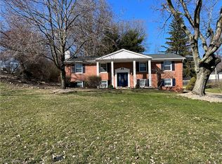 3425 Dapplegray St NW, Canton, OH