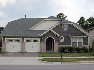 518 Tranquil Sound Dr, Cary, NC 27519