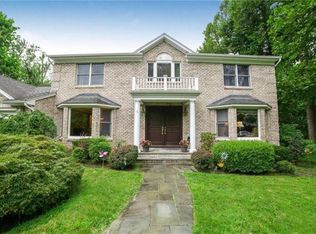 6 Pinehurst Dr, Purchase, NY 10577