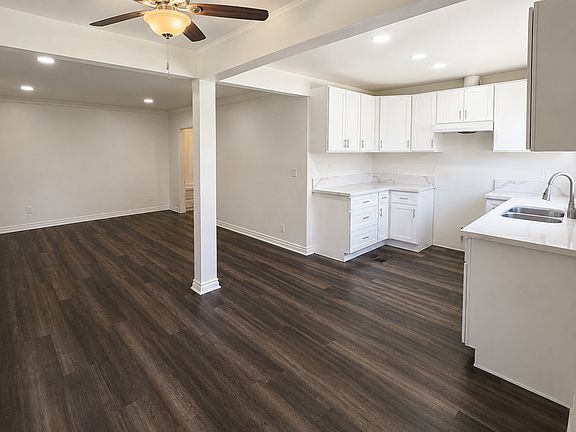 3rd image of 211 H St #H