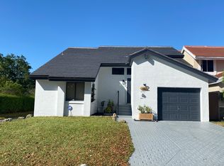 9501 SW 148th Pl, Miami, FL 33196