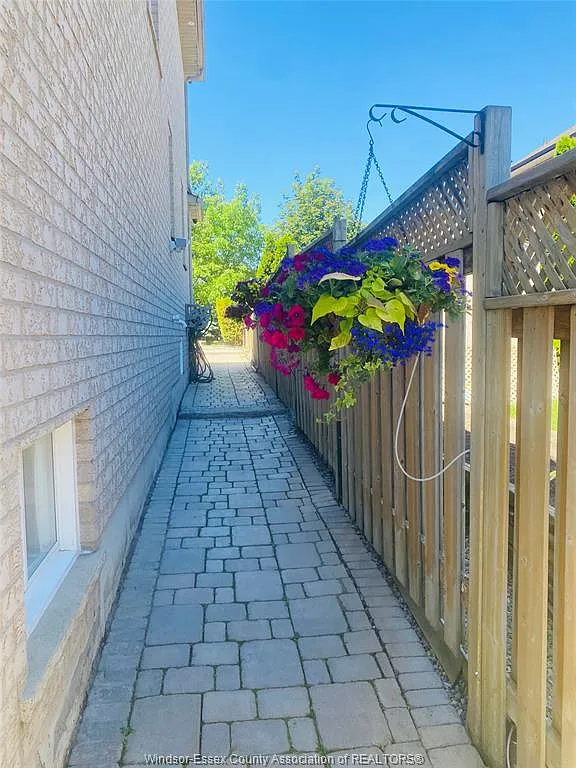 1 bed, $1,750 — Photo 4