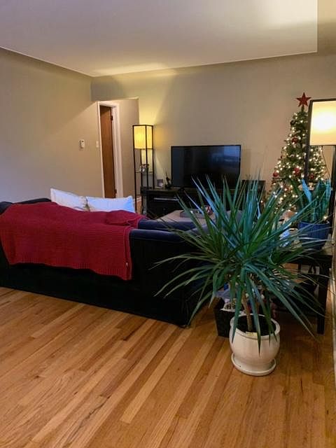 1st image of 333 Monroe St #333