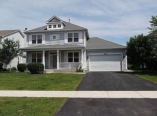 1602 Manhattan St, Bolingbrook, IL 60490