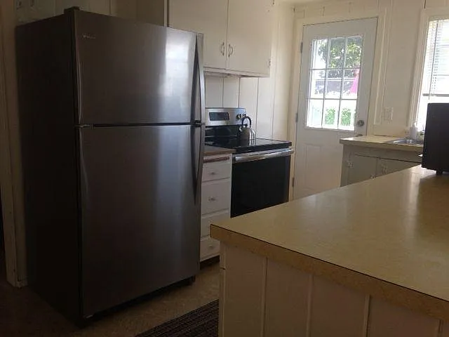 66 Town Beach Rd — Photo 5