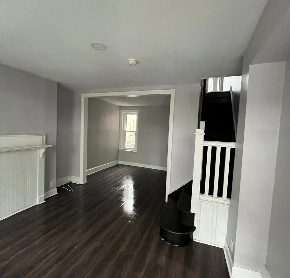 3 bed, 1080 sqft, $1,900 — Photo 4
