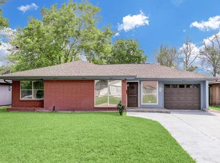 6837 Concho St, Houston, TX 77074