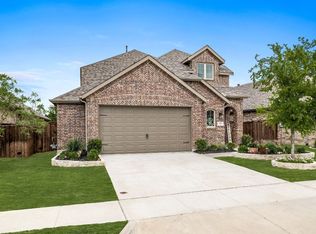 1517 Copper Bay Ct, Aubrey, TX 76227
