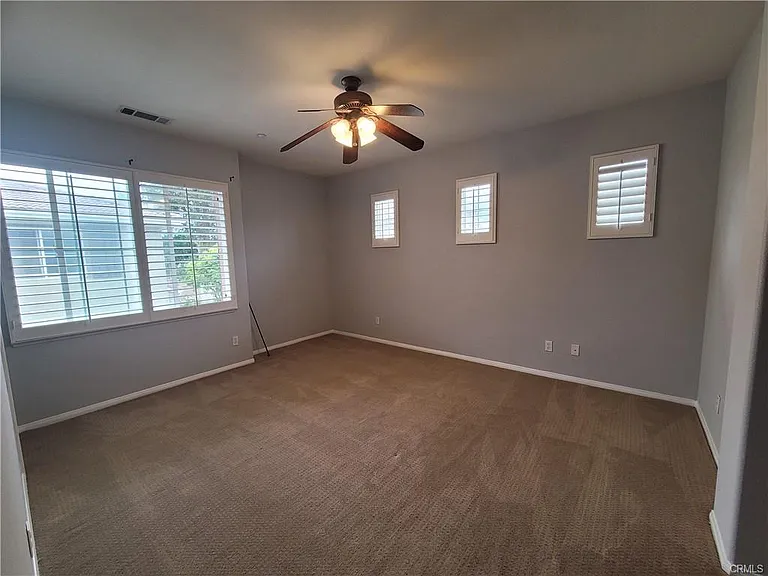 74 Rosenblum #108 — Photo 15