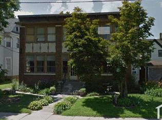 136 N Longwood St #E, Rockford, IL