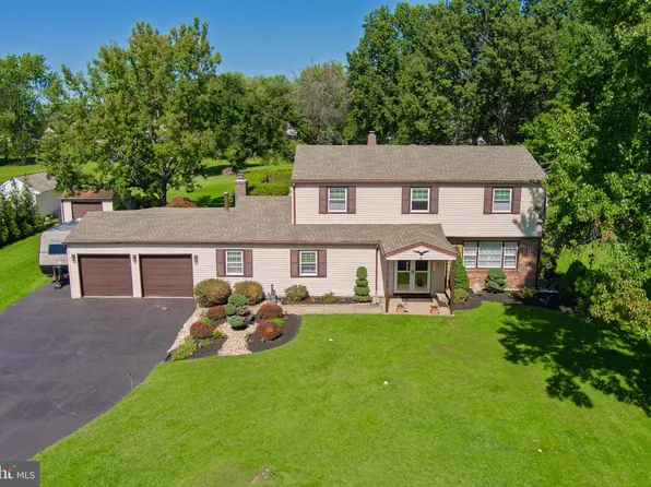 28 Harvest Rd, Ivyland, PA 18974