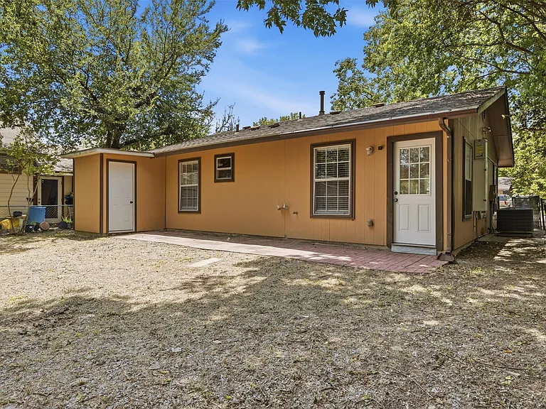 6802 Villita Avenida St — Photo 34