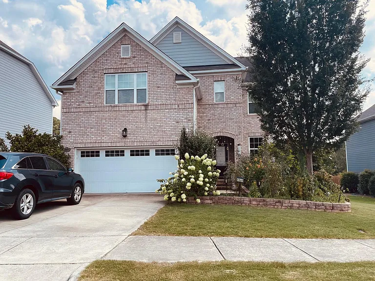 4860 Lily Garden Dr — Photo 1