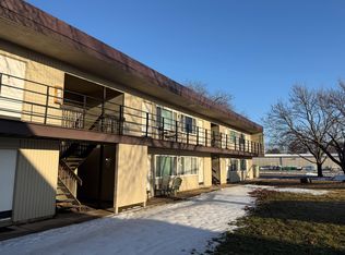 510 S Illinois Ave #1, Mason City, IA 50401