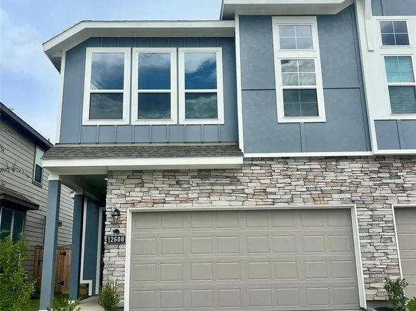 12606 Blue Catfish Ln, Cypress, TX 77433