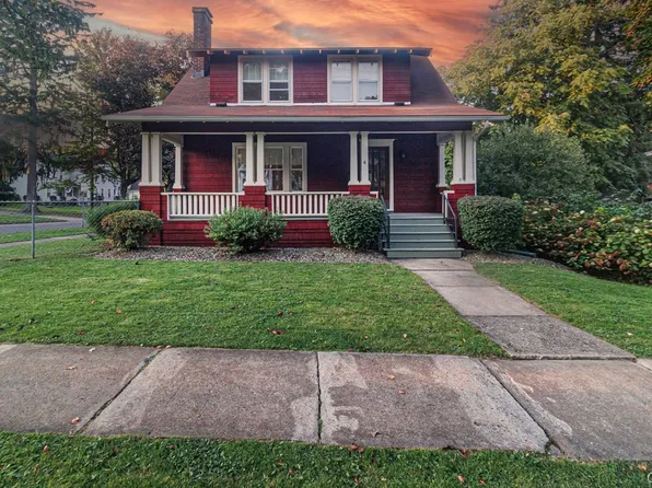 6 Sanger Ave, New Hartford, NY 13413