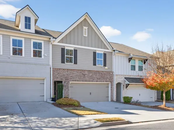 2964 Edgemont Ln, Marietta, GA 30008