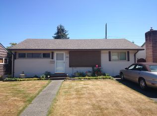 9318 32nd Ave SW, Seattle, WA 98126