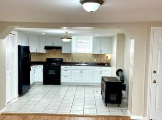 101 E Main St APT 4, Fall River, MA 02724