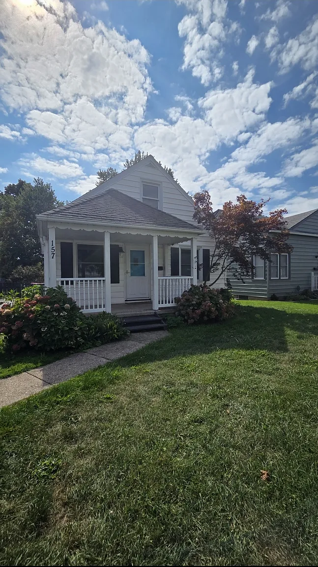 157 English Rd photo 1