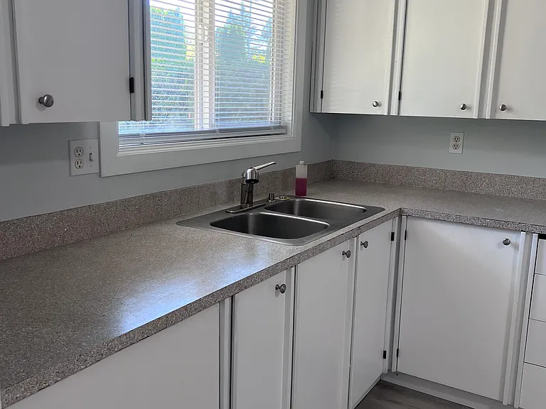 12819 Valley Ave E #1 — Photo 5