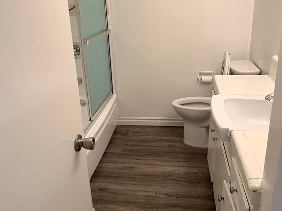 5th image of 5524 Corteen Pl #7