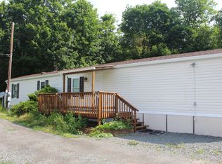 23 Hamlin Hwy, Moscow, PA 18444